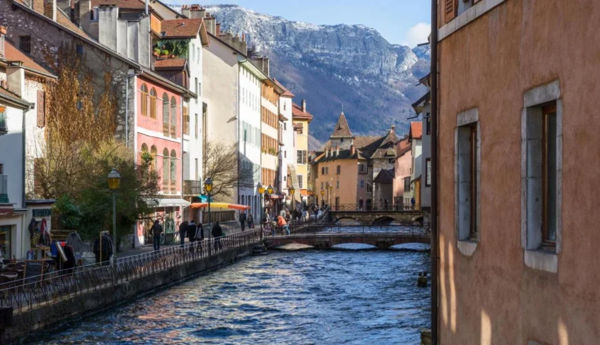 Les Loges Annecy Vieille Ville