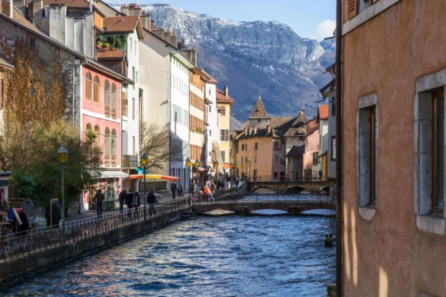 Les Loges Annecy Vieille Ville
