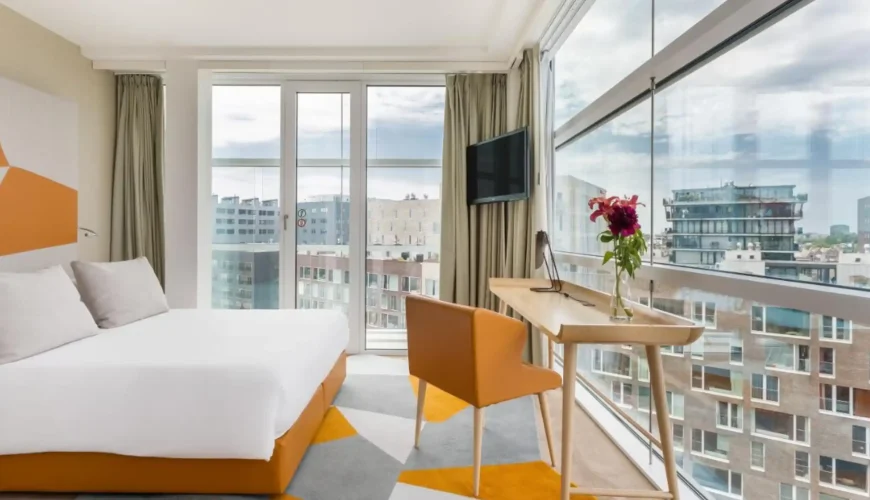 Room Mate Aitana
