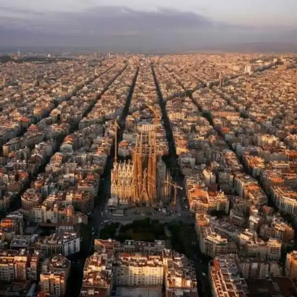 اليوم الثامن :برشلونة - إسبانيا  