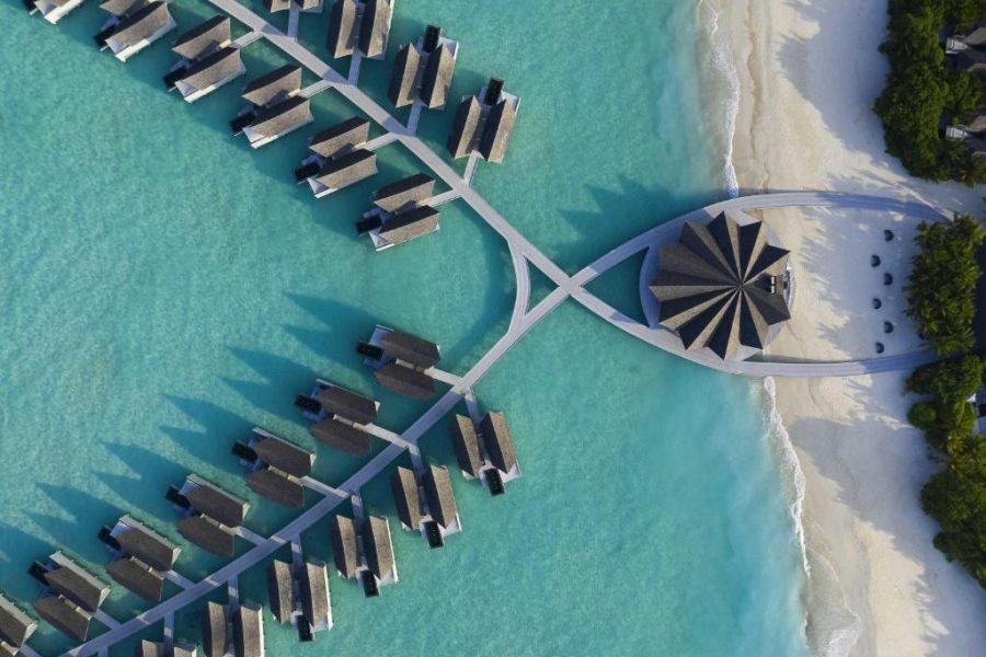 Mӧvenpick Resort Kuredhivaru Maldives