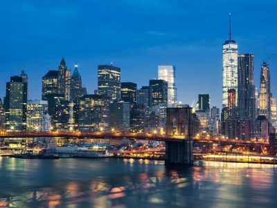 new-york-city-manhattan-midtown-dusk-with-brooklyn-bridge-usa_268835-749