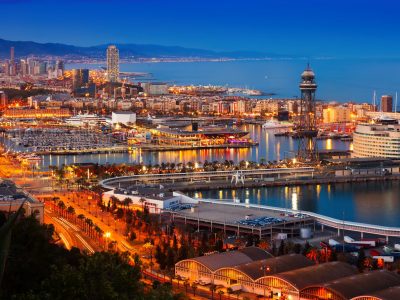 port-barcelona-evening-spain_1398-4569