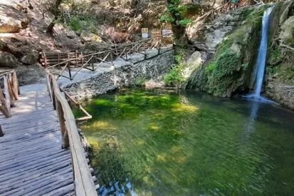 78057404d1fa450591c0472cd018b712