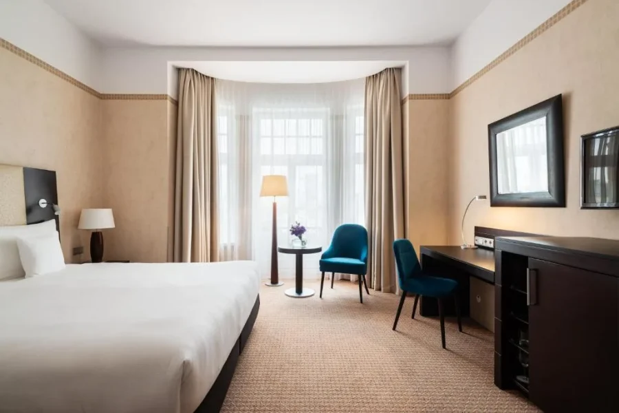 فندق بولونيا بالاس وارسو