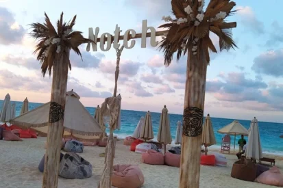 شاطئ notch شاطئ notch