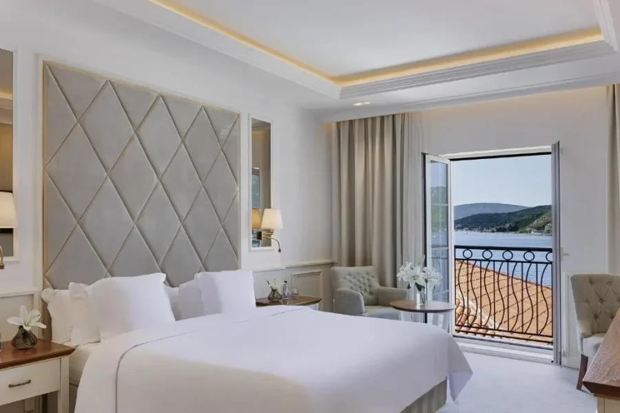 Heritage Grand Perast